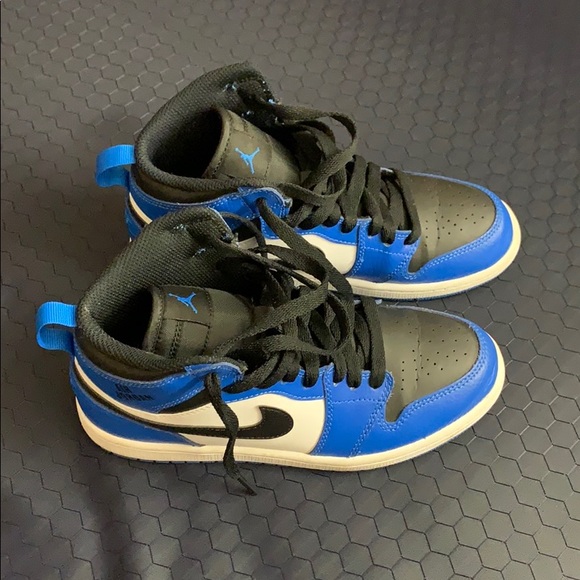 SOLD - Picture 2 of 3